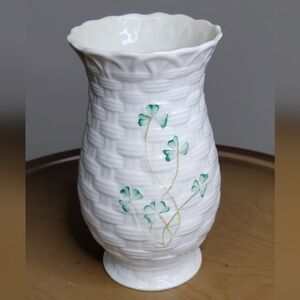 Belleek Clover Vase